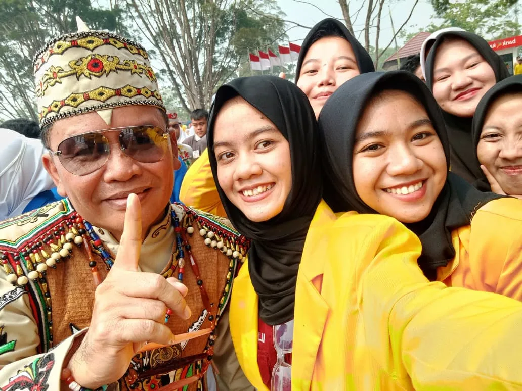 Mahasiswa Hukum UNTAMA Ikut Warnai Momentum HUT ke-67 Kobar